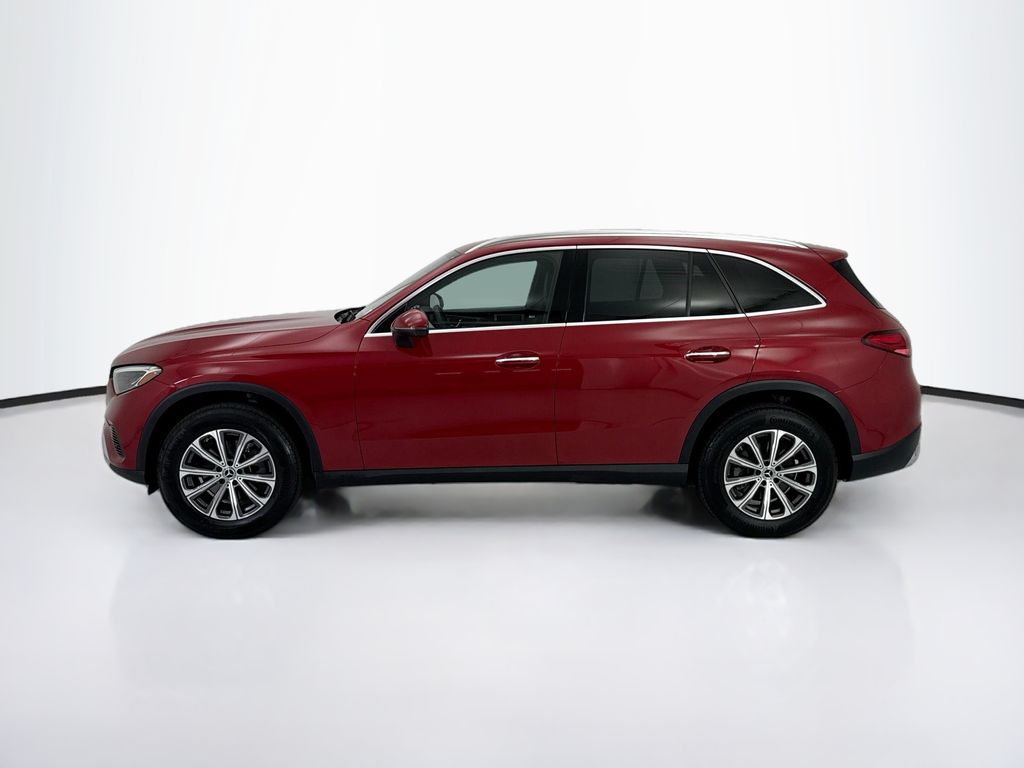 Thumbnail: 2026 Mercedes-Benz GLC - 8