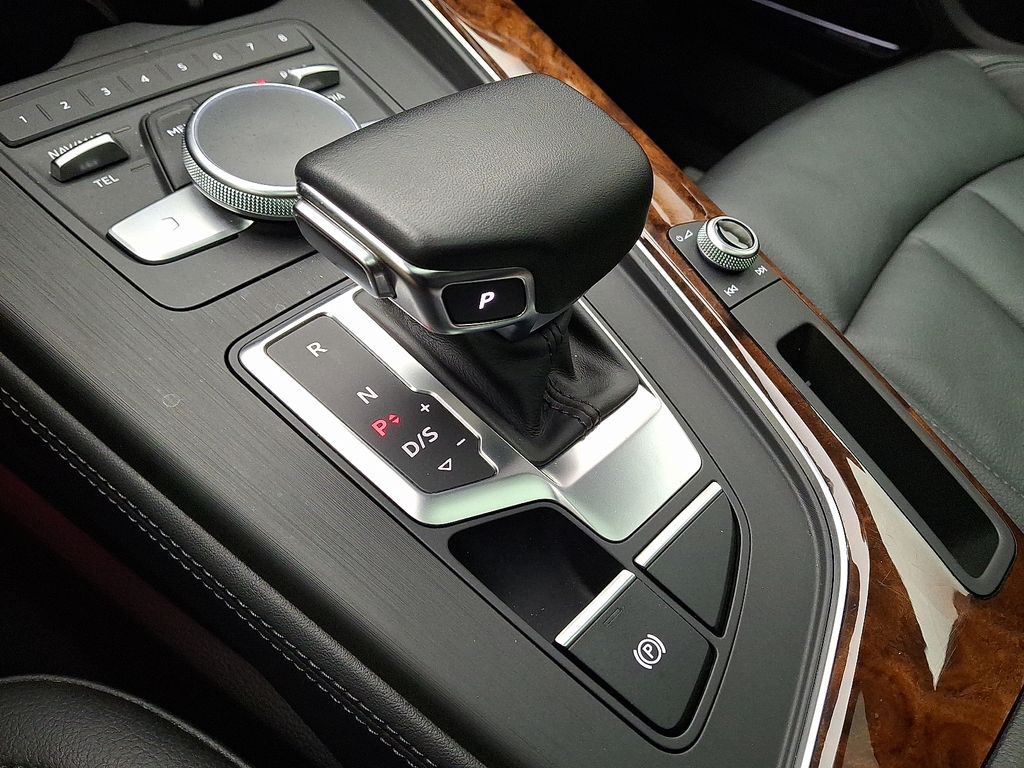 Thumbnail: 2019 Audi A5 - 15