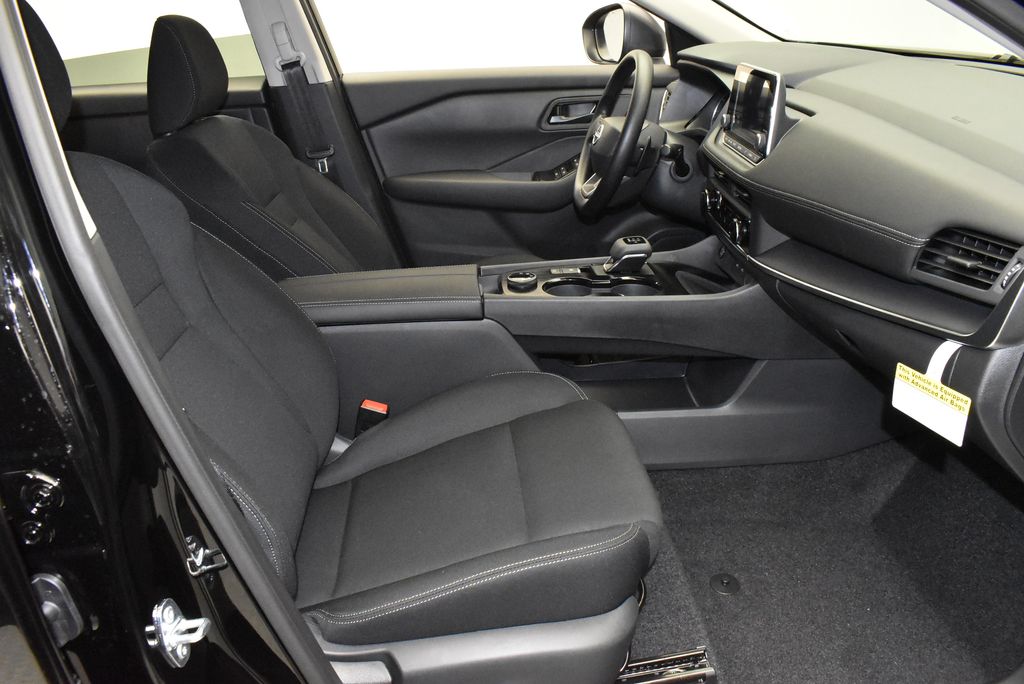 Thumbnail: 2026 Nissan Rogue - 22