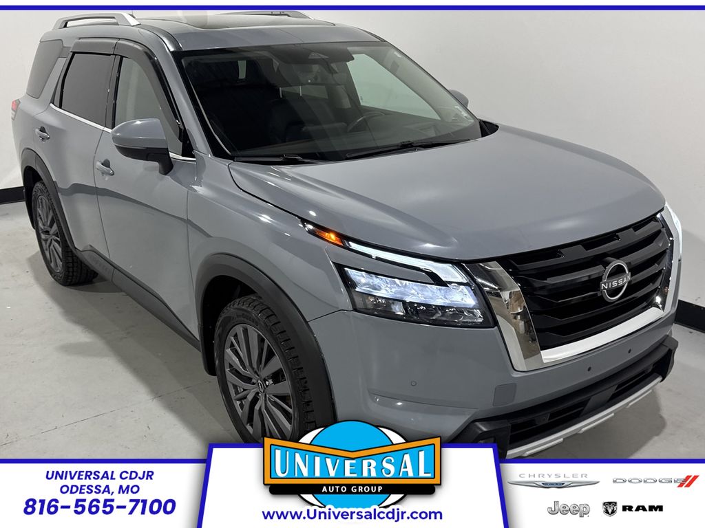 Brilliant Silver Metallic 2023 Nissan Pathfinder SUV / Crossover All-Wheel Drive 9-Speed Automatic