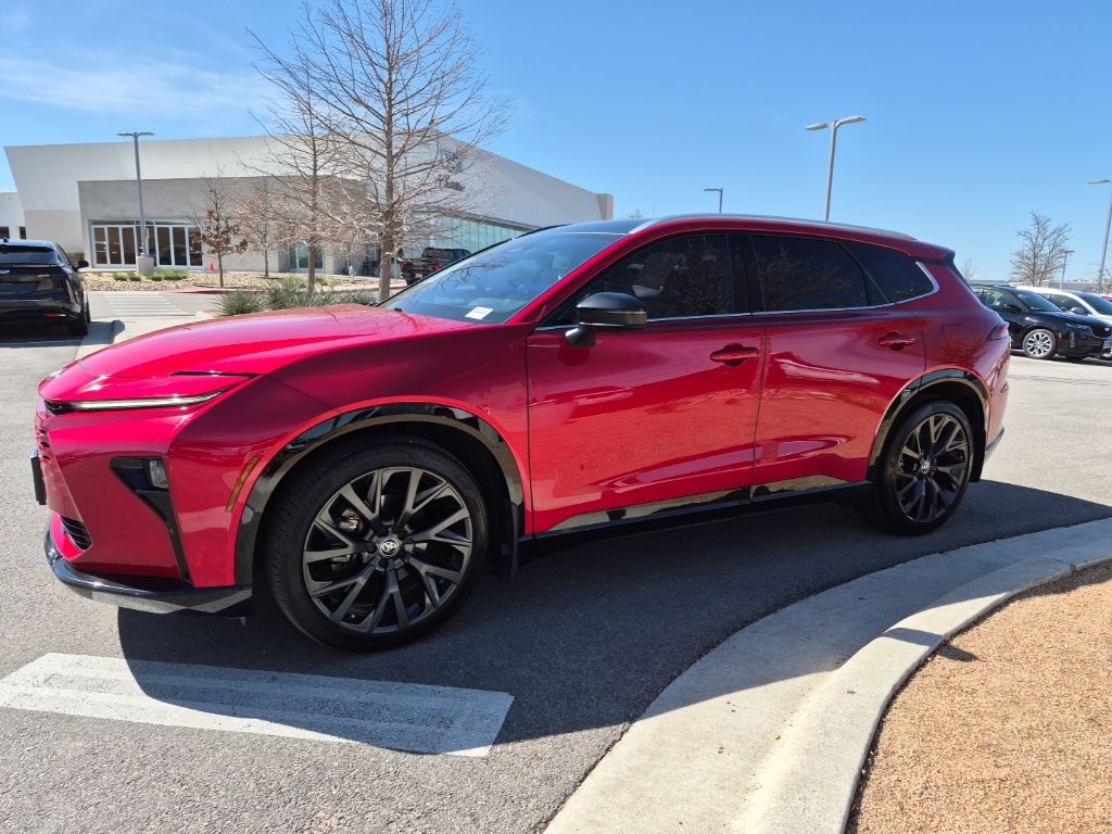 Used Car 2025 Toyota Crown Signia  Limited For Sale Under $50,000 In Austin, Texas