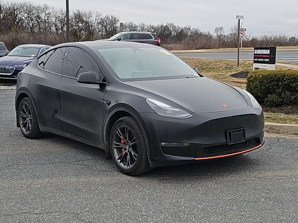 2025 Tesla Model Y Long Range AWD