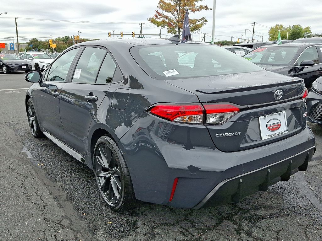 Thumbnail: 2025 Toyota Corolla - 4