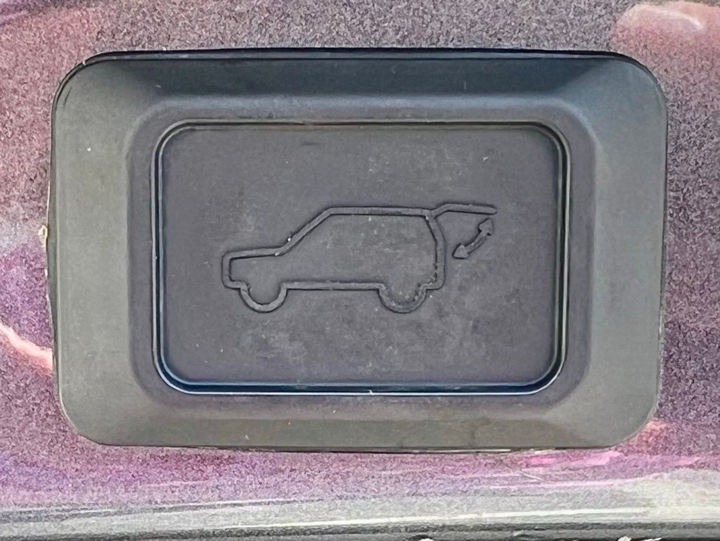 2018 Toyota RAV4 SE photo