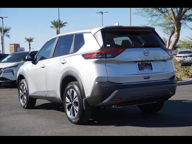 2023 Nissan Rogue SV 3