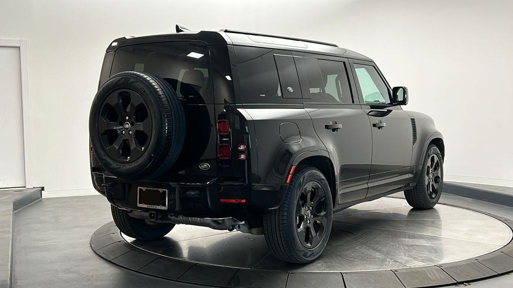 2022 Land Rover Defender 110 5