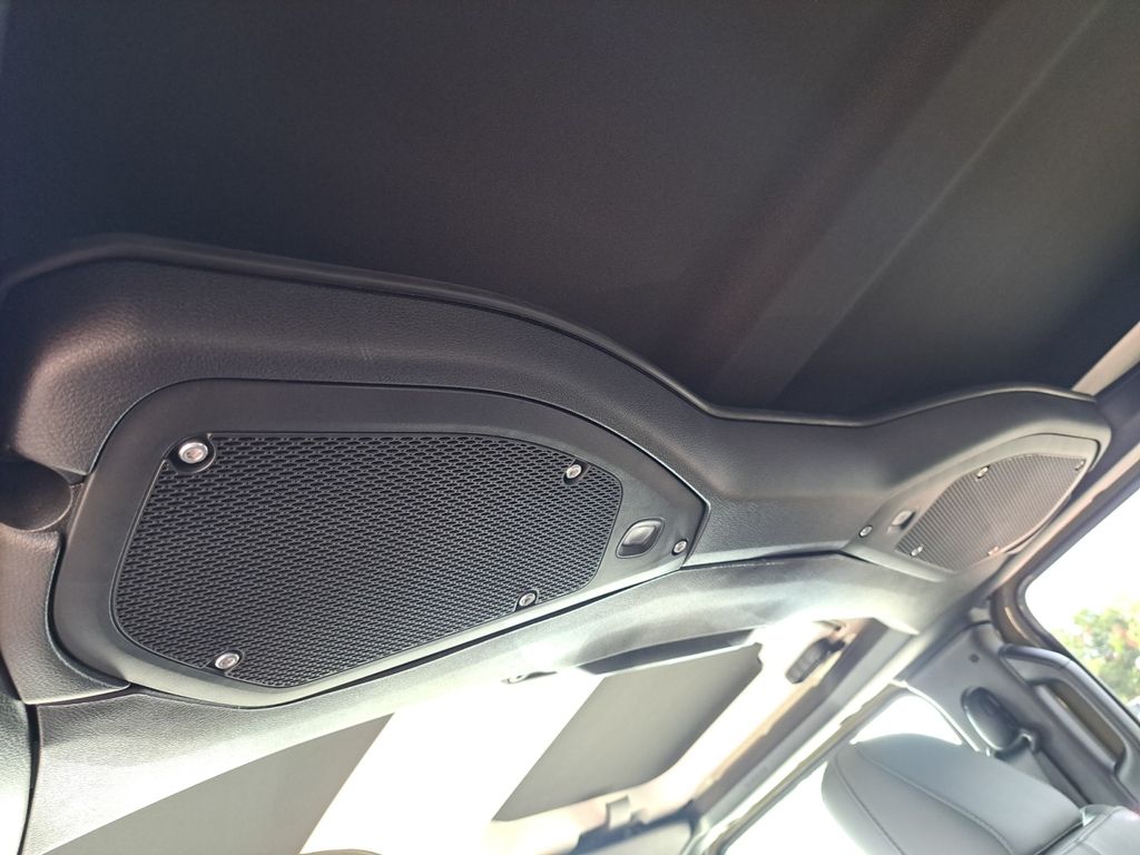 New Car 2025 Jeep Gladiator  Mojave For Sale Under $60,000 In Austin, Texas