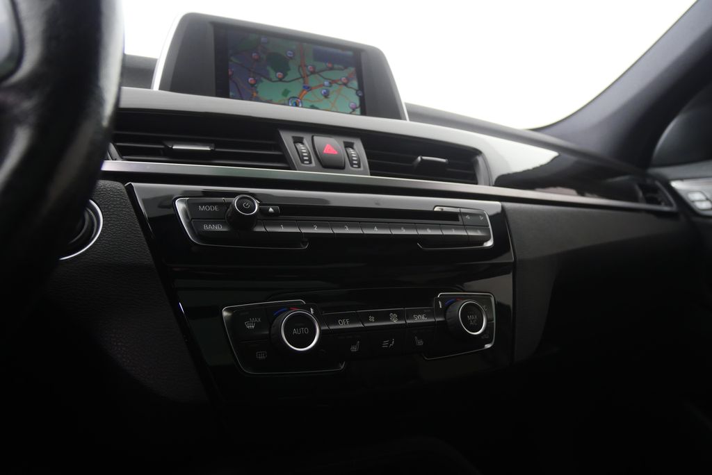 Thumbnail: 2017 BMW X1 - 17