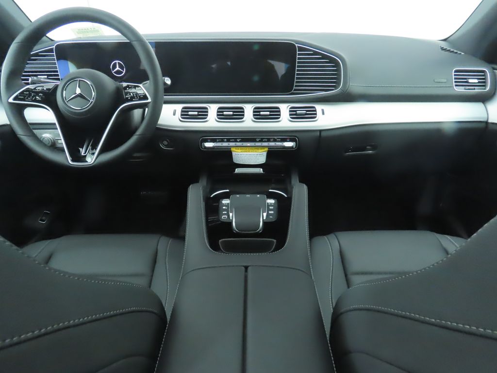 Thumbnail: 2026 Mercedes-Benz GLE - 14