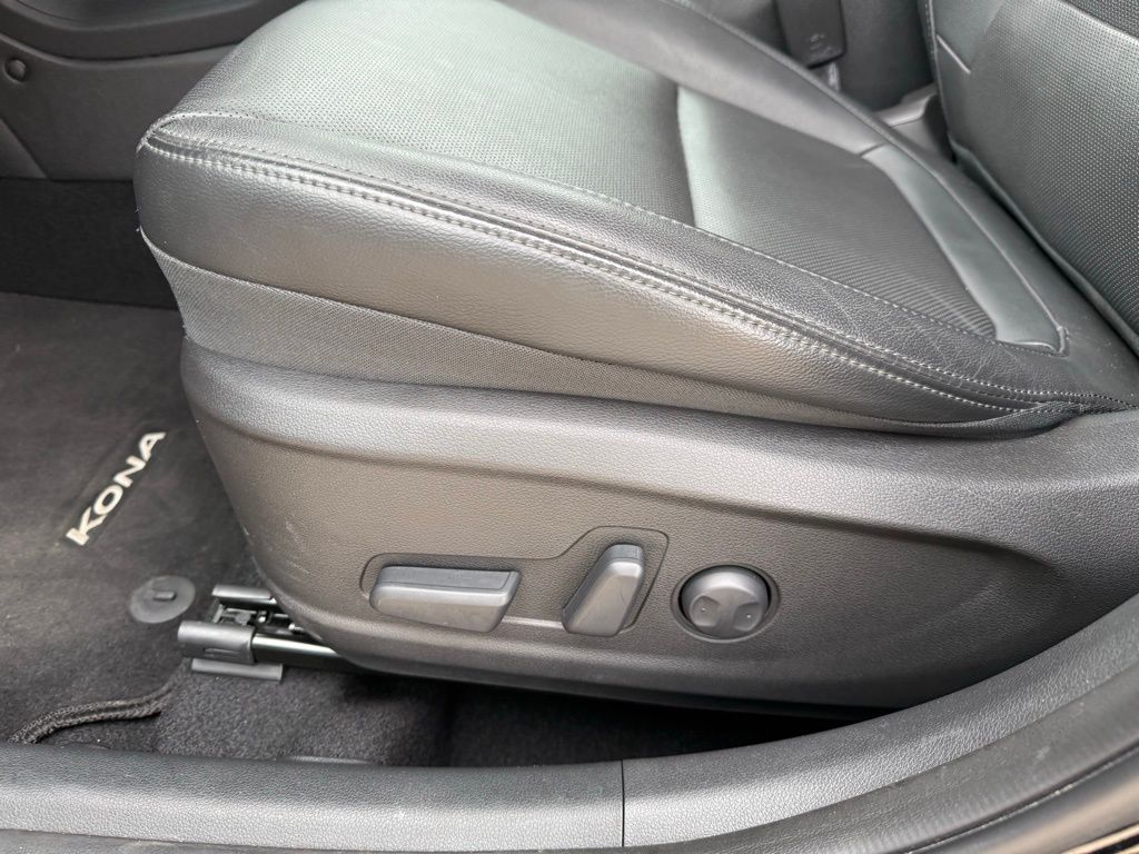 Thumbnail: 2023 Hyundai Kona - 15