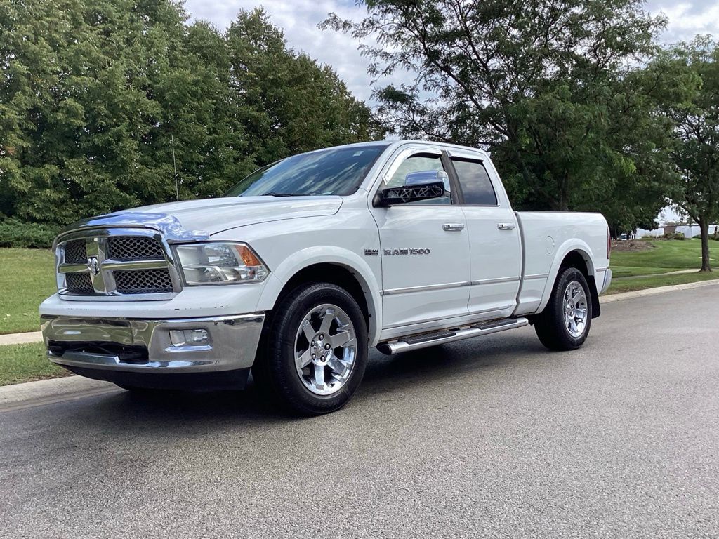 2012 RAM 1500  Camioneta Todo terreno 6 velocidades Automática