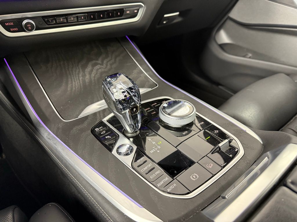 Thumbnail: 2022 BMW X7 - 18