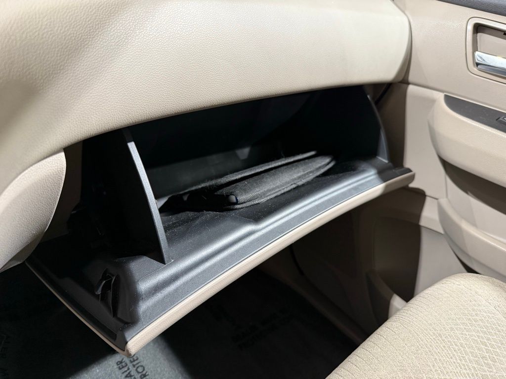 Thumbnail: 2015 Honda Odyssey - 29