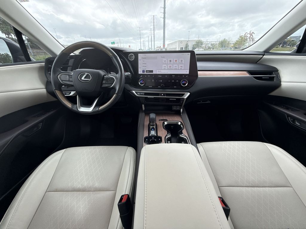 Thumbnail: 2023 Lexus RX - 19