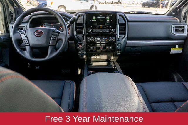 2024 Nissan Titan PRO-4X 17