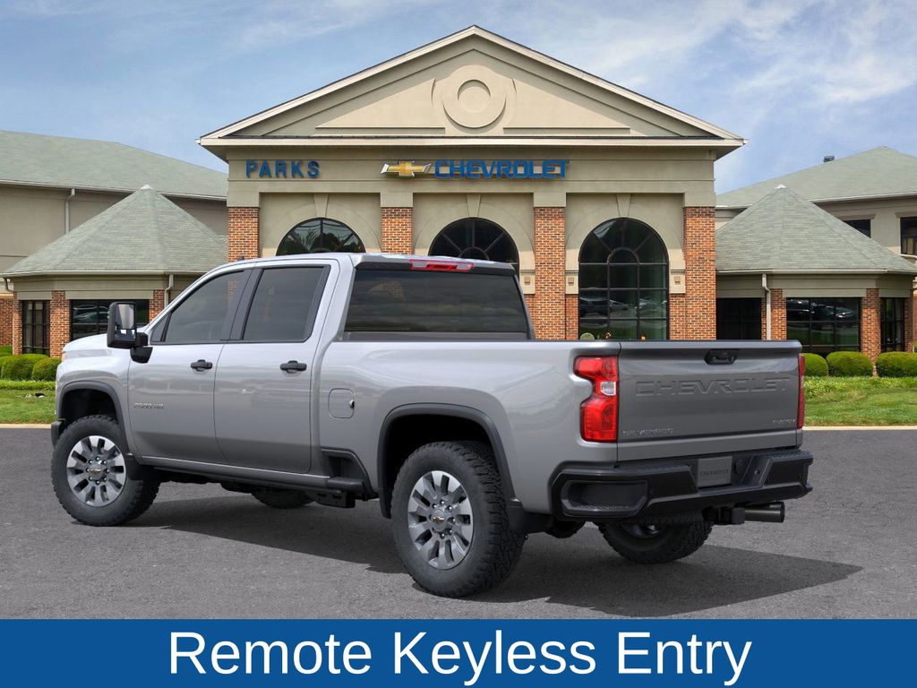 ChevroletSilverado 2500HD4