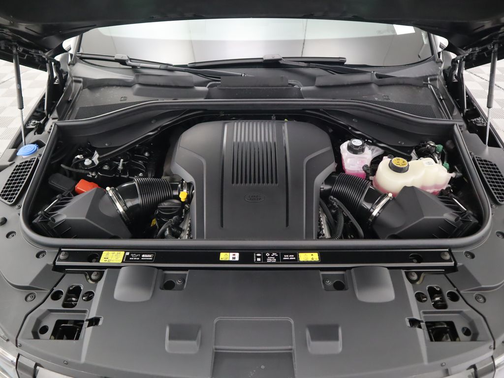 Thumbnail: 2025 Land Rover Range Rover Sport - 29