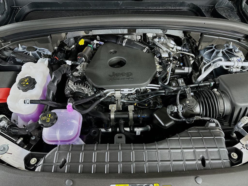 JeepGrand Cherokee L18