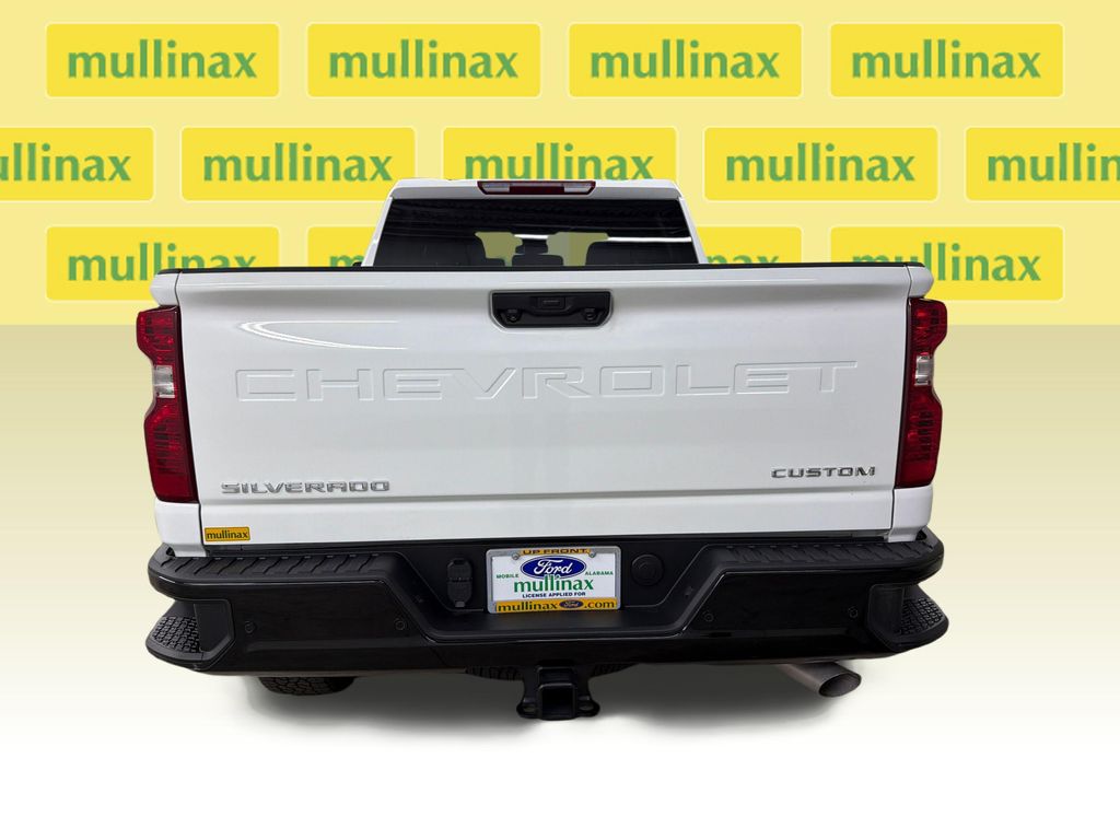 Certified Used 2026 White Chevrolet Custom image 9