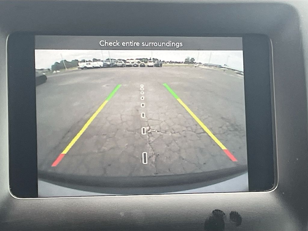Used 2019 Silver Jeep Latitude Plus image 14