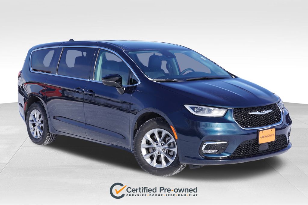 2024 Chrysler Pacifica Touring L AWD