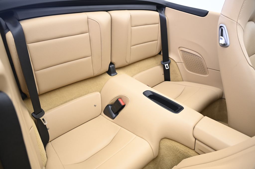 Thumbnail: 2015 Porsche 911 - 24