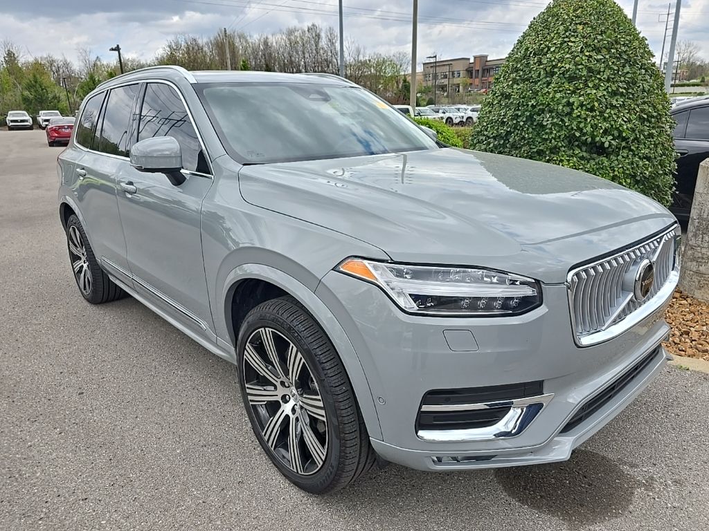 Gray Metallic 2025 Volvo XC90 B6 Plus Bright Theme 7-Passenger AWD SUV / Crossover All-Wheel Drive Automatic