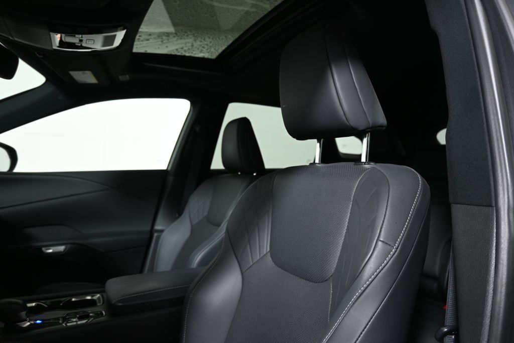 Thumbnail: 2023 Lexus RX - 16