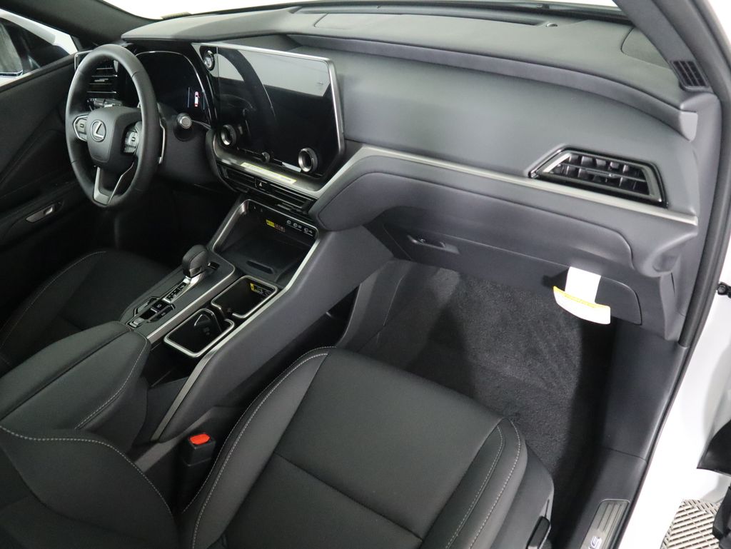 Thumbnail: 2026 Lexus TX - 18