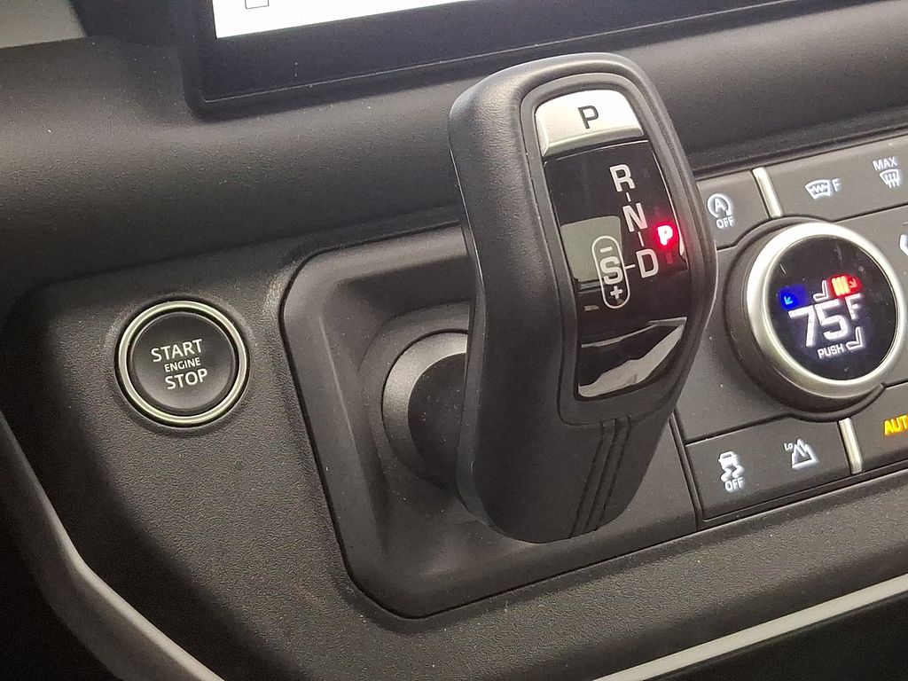 Thumbnail: 2025 Land Rover Defender - 15