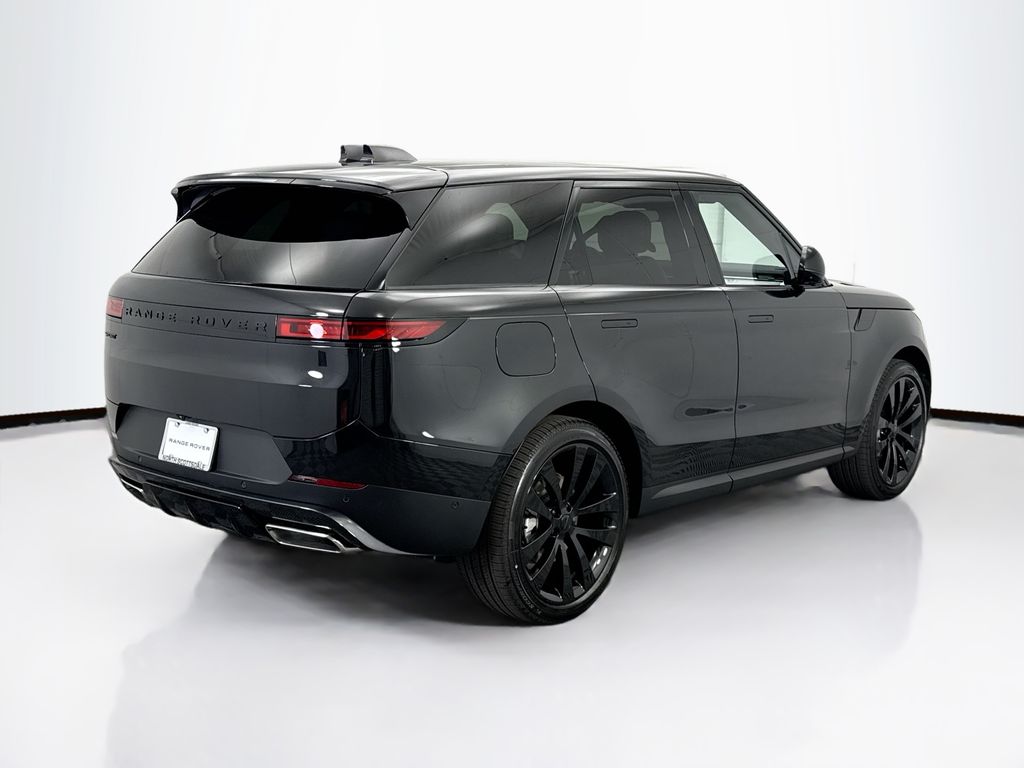 Thumbnail: 2026 Land Rover Range Rover Sport - 5