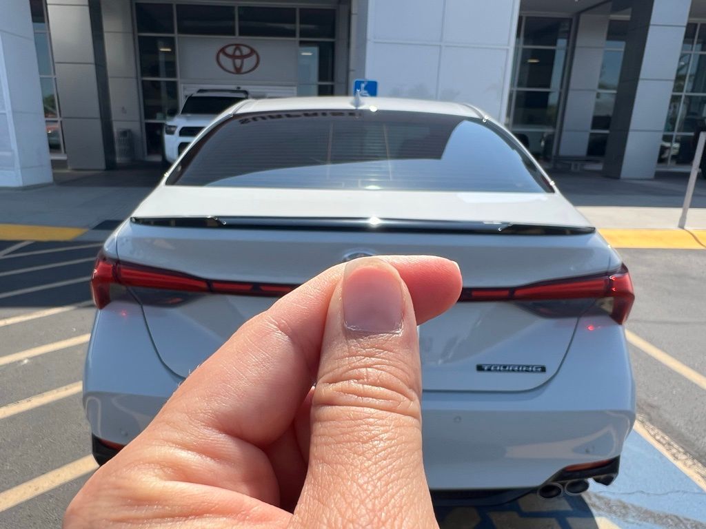 Thumbnail: 2022 Toyota Avalon - 20