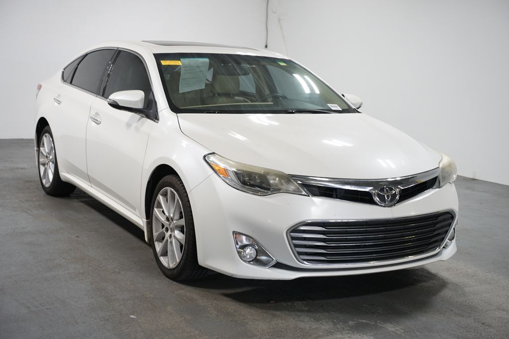 Thumbnail: 2014 Toyota Avalon - 3