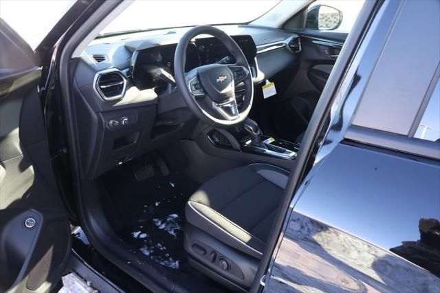 Thumbnail: 2026 Chevrolet TrailBlazer - 12