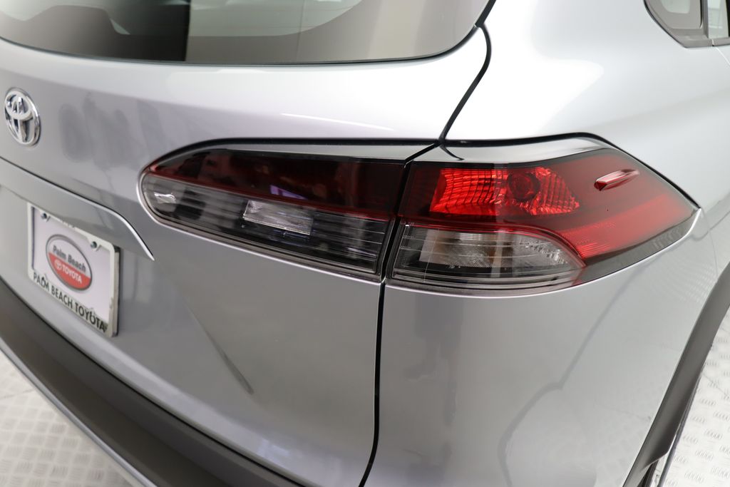 Thumbnail: 2026 Toyota Corolla Cross - 9