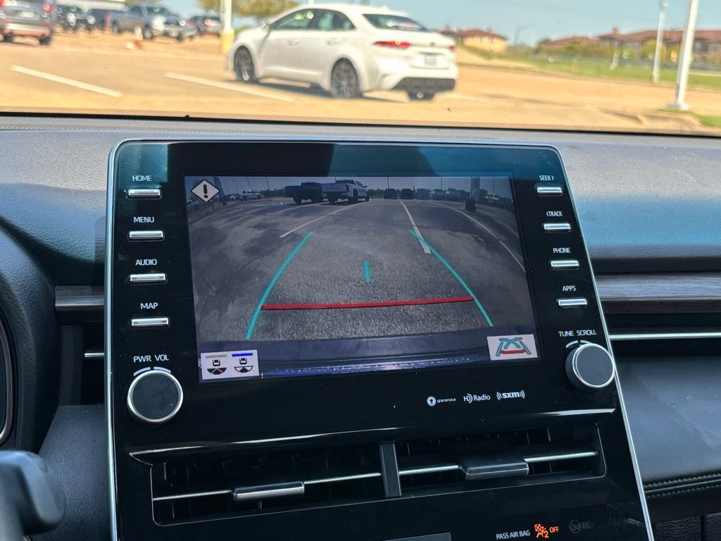 2021 Toyota Avalon XLE photo
