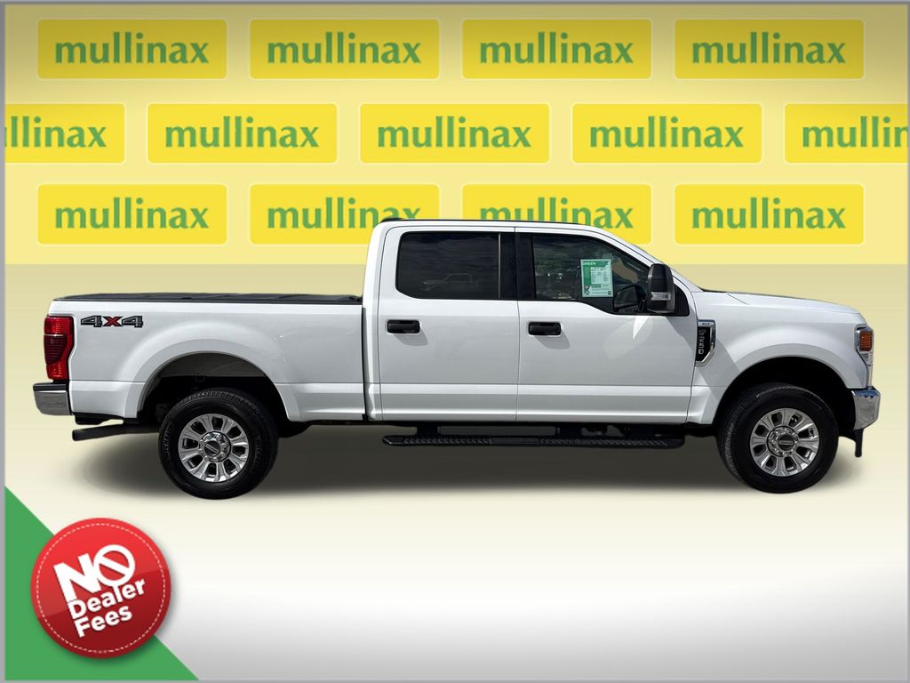 Used 2020 White Ford XLT image 2