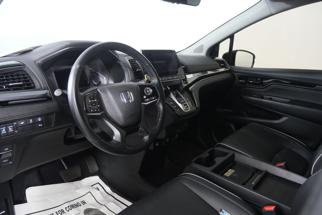 Thumbnail: 2022 Honda Odyssey - 13