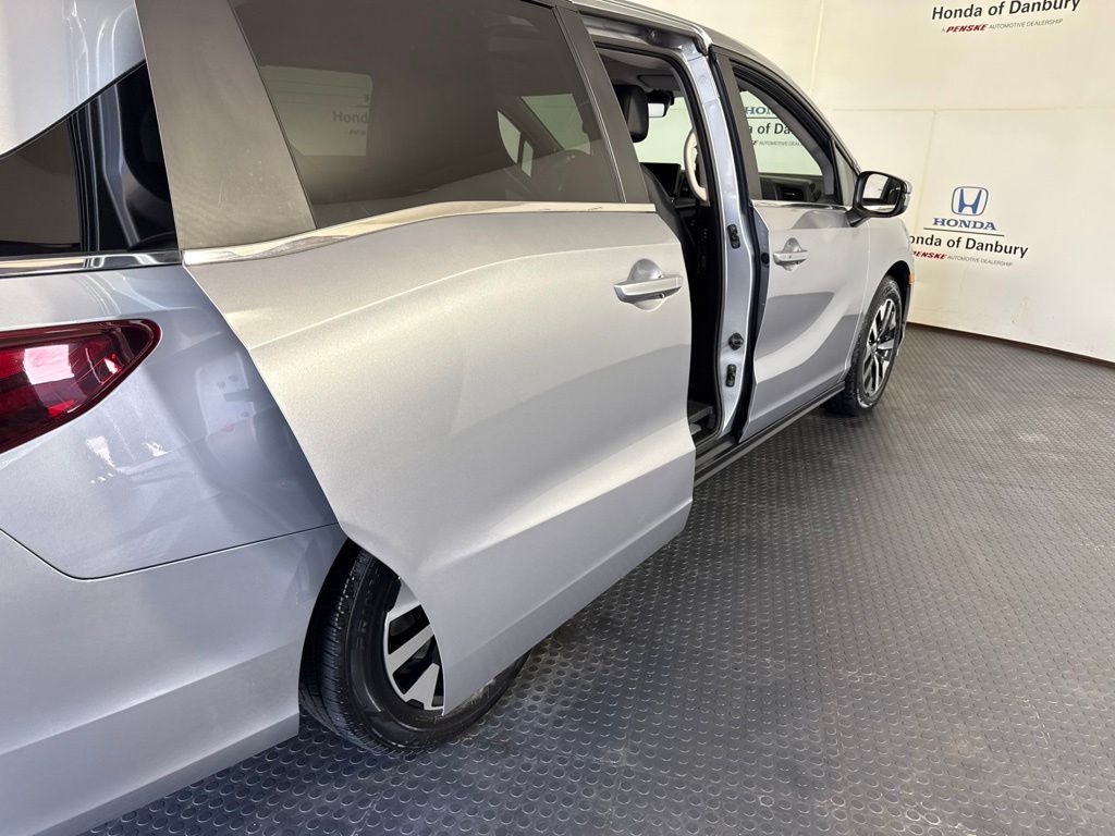 Thumbnail: 2025 Honda Odyssey - 7
