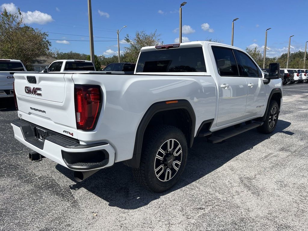 2022 GMC Sierra 2500HD AT4 5