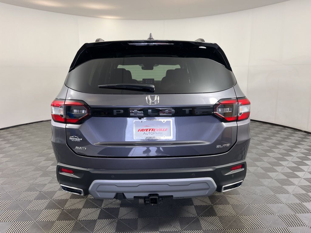 Thumbnail: 2023 Honda Pilot - 13