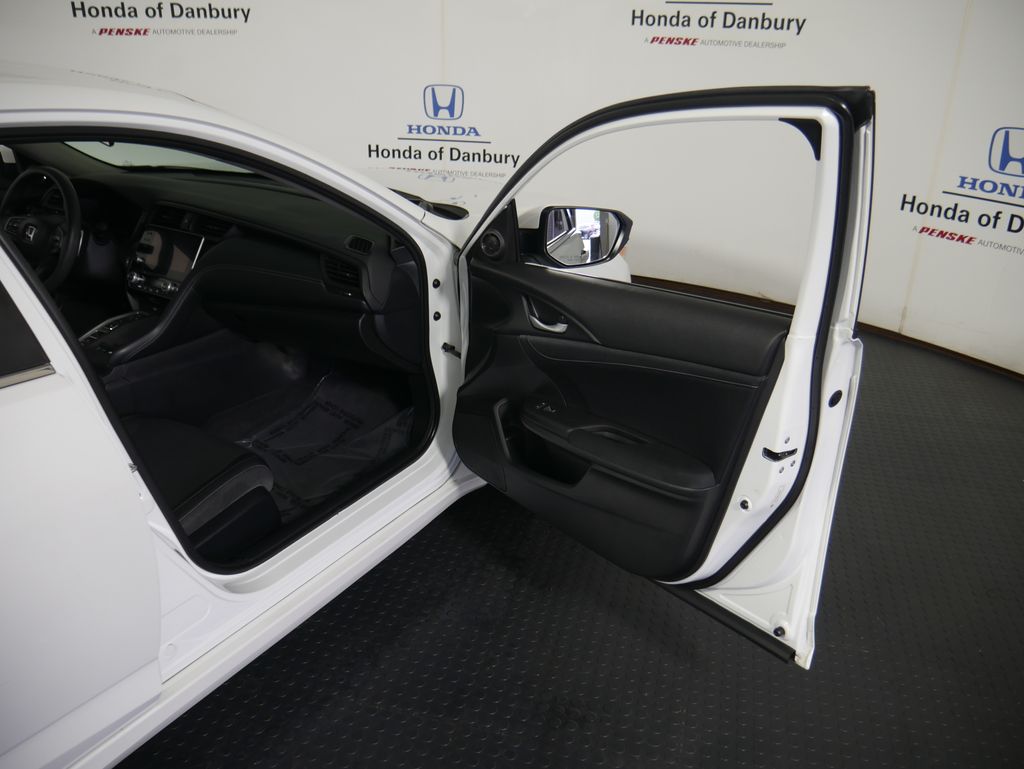 Thumbnail: 2022 Honda Insight - 7
