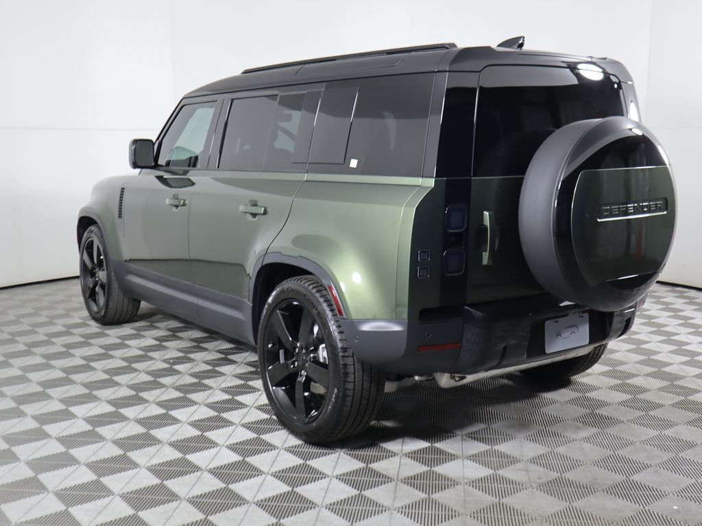 Thumbnail: 2026 Land Rover Defender - 7