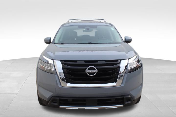 Used Car 2024 Nissan Pathfinder  Platinum For Sale Under $40,000 In Georgetown, Texas