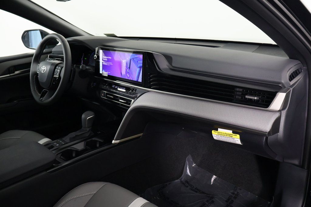 Thumbnail: 2025 Toyota Camry - 9