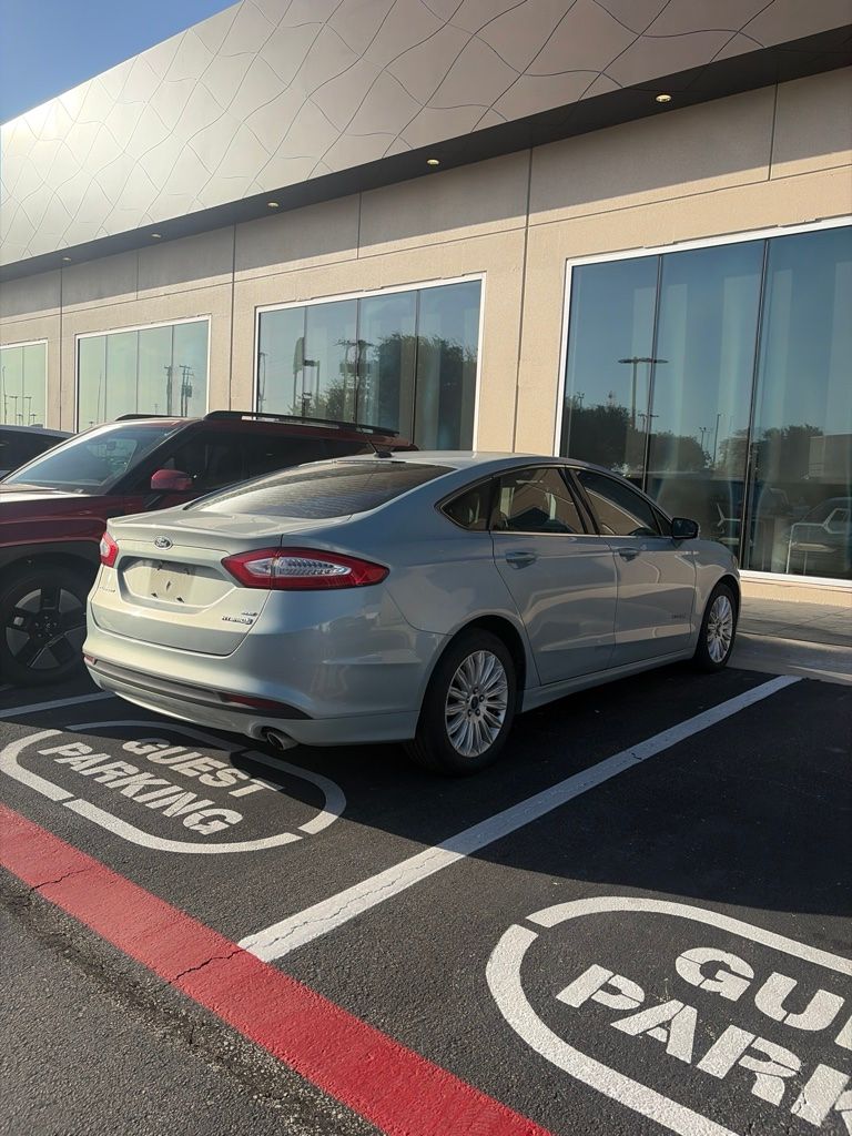 Thumbnail: 2014 Ford Fusion - 4