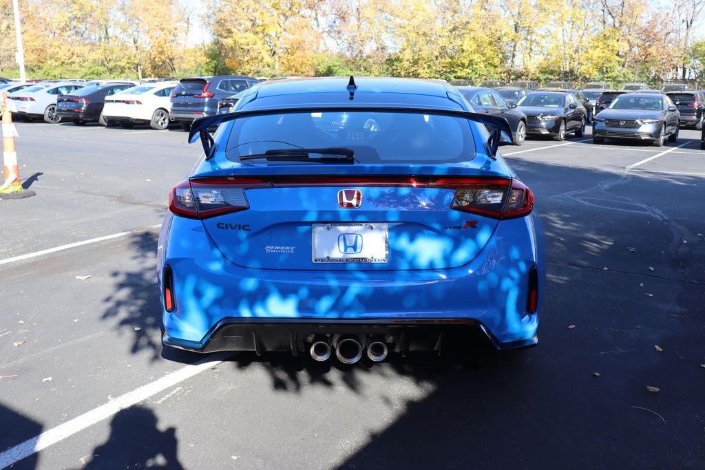 2025 Honda Civic Type R 4