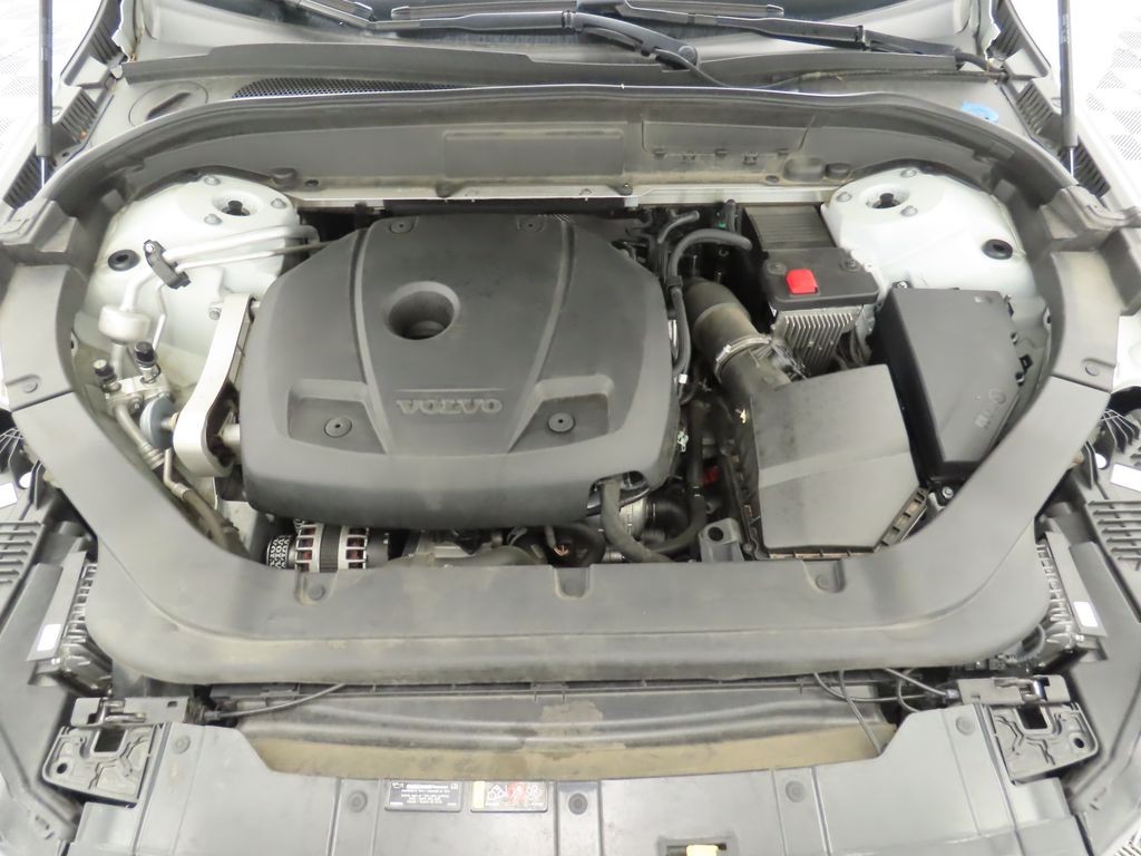 Thumbnail: 2019 Volvo XC60 - 29