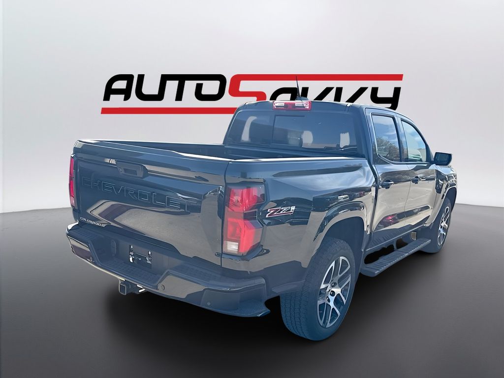 Used 2024 Black Chevrolet Z71 image 7