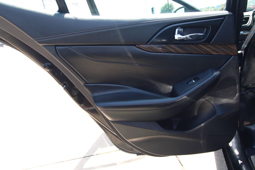 Used 2018 Nissan Maxima Sedan
